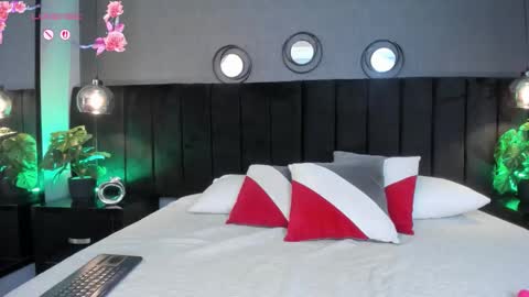 Snapshot of brenda__garcia chatting on 03/22/26, 10:24 online show from 03/22/26, 10:24