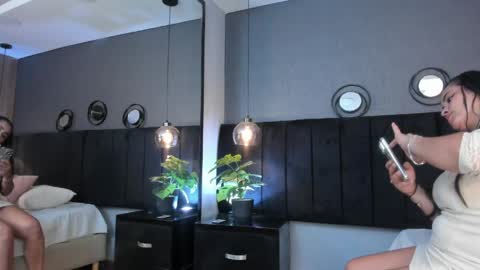 Snapshot of brenda__garcia chatting on 05/09/26, 05:45 online show from 05/09/26, 05:45