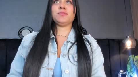 Snapshot of brenda__garcia chatting on 05/13/26, 03:37 online show from 05/13/26, 03:37