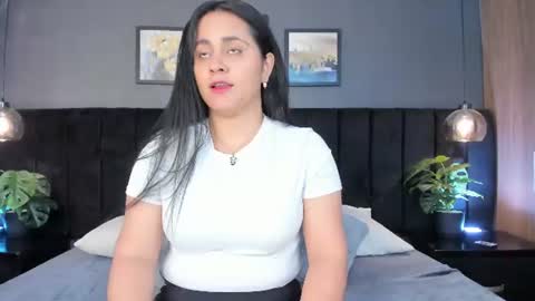   online show from 07/12/26, 03:19