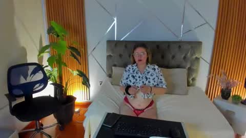 BRENDA online show from 12/16/25, 11:26