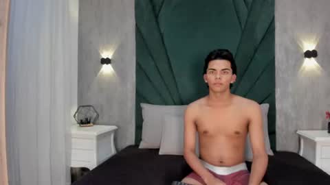 Snapshot of brenda_n_stevenn chatting on 06/10/26, 09:14 Brenda and Stevenn online show from 06/10/26, 09:14