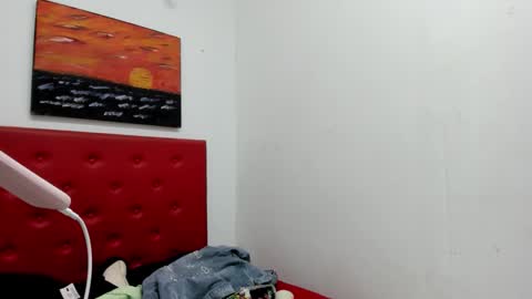 brenda_sofia online show from 12/16/25, 04:23