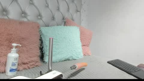Snapshot of brenda_sofia2 chatting on 06/05/26, 02:23 brenda sofia2 online show from 06/05/26, 02:23