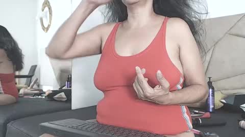 BRENDA VELASQUEZ online show from 01/10/25, 02:57