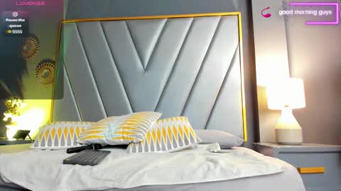 Snapshot of brendaadams_ chatting on 09/26/25, 11:03 Brenda Time Schedule 0600 - 1400 GMT-5 online show from 09/26/25, 11:03