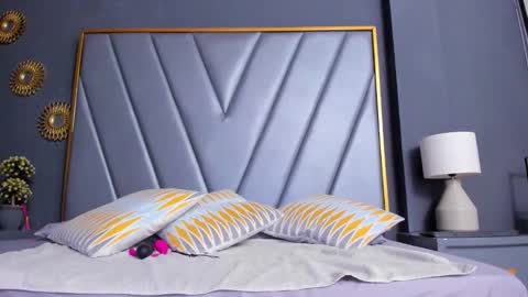 Snapshot of brendaadams_ chatting on 10/25/25, 10:56 Brenda Time Schedule 0600 - 1400 GMT-5 online show from 10/25/25, 10:56