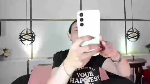 Snapshot of brendacantorel chatting on 09/20/25, 01:56 MeganBeaked online show from 09/20/25, 01:56