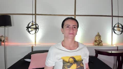 Snapshot of brendacantorel chatting on 09/30/25, 11:59 MeganBeaked online show from 09/30/25, 11:59