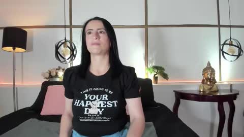 Snapshot of brendacantorel chatting on 10/06/25, 11:51 MeganBeaked online show from 10/06/25, 11:51