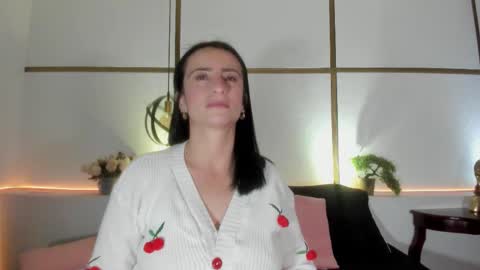 MeganBeaked online show from 11/08/25, 12:49