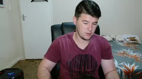 ask me lol online show from 05/05/26, 02:52
