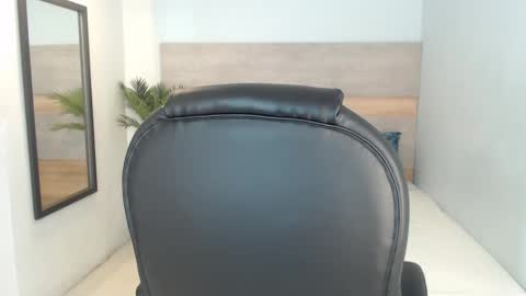 Brenda online show from 09/17/25, 01:40