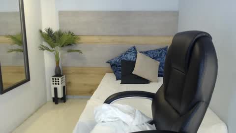 Brenda online show from 09/20/25, 02:34