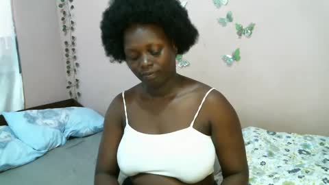 Snapshot of brennabaibe chatting on 02/13/25, 11:28 Brenda xxx online show from 02/13/25, 11:28