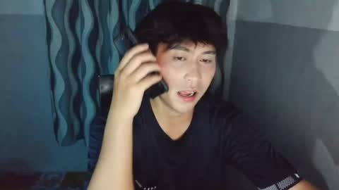 Snapshot of brentoyken chatting on 05/18/26, 02:56 kerv online show from 05/18/26, 02:56