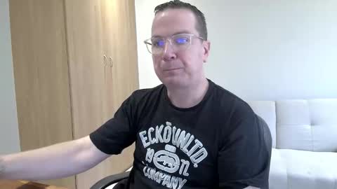 Brett online show from 11/22/25, 10:36