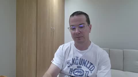 Brett online show from 06/10/26, 03:11