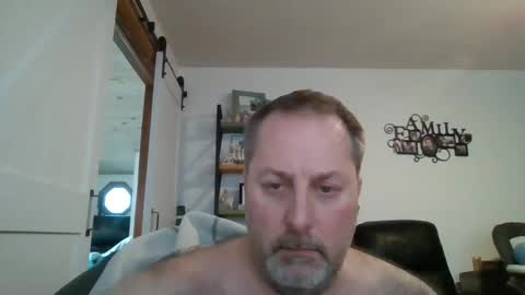 Snapshot of brettsky chatting on 01/28/25, 09:19 hey online show from 01/28/25, 09:19