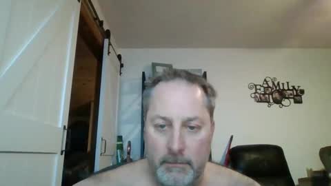 Snapshot of brettsky chatting on 01/29/25, 10:32 hey online show from 01/29/25, 10:32