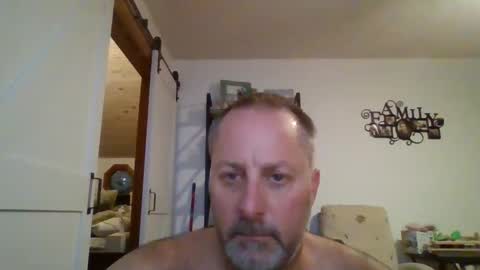 Snapshot of brettsky chatting on 09/12/25, 11:37 hey online show from 09/12/25, 11:37