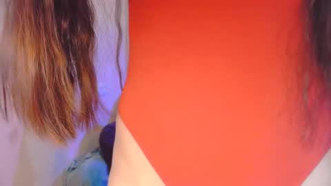 Snapshot of bri_fox chatting on 02/15/25, 06:55 bri_fox online show from 02/15/25, 06:55