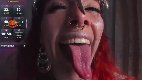 Snapshot of bri_von_dhara_ chatting on 11/01/25, 08:33 Bri online show from 11/01/25, 08:33