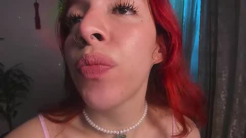 Snapshot of bri_von_dhara_ chatting on 11/03/25, 09:43 Bri online show from 11/03/25, 09:43