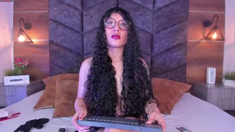 B R I A  online show from 01/08/25, 09:10