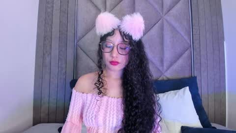 B R I A  online show from 02/08/25, 05:51