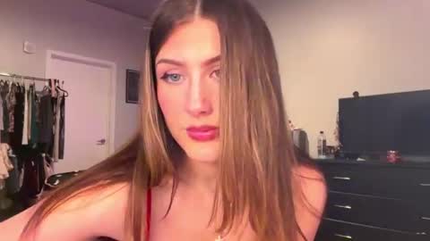 Brianna3 online show from 06/26/26, 05:12