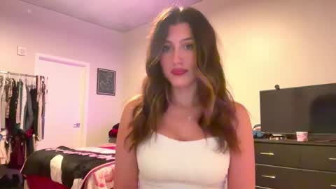 Brianna3 online show from 07/07/26, 02:58