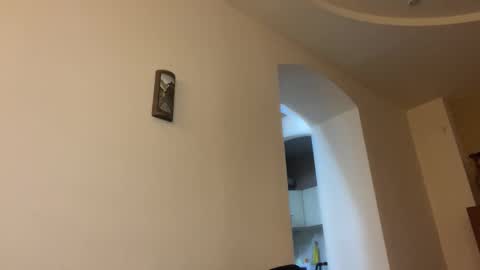 Brian boy online show from 10/15/25, 01:22