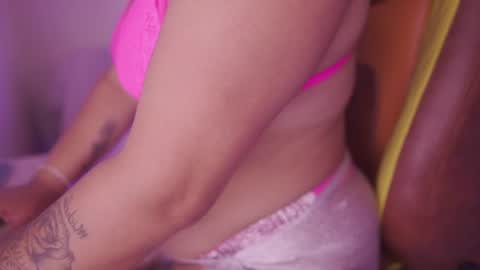 Snapshot of briana_collin chatting on 06/12/26, 06:40 Briana online show from 06/12/26, 06:40