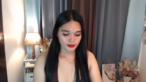 Snapshot of briana_sinclaire chatting on 05/15/26, 06:53 Claire online show from 05/15/26, 06:53