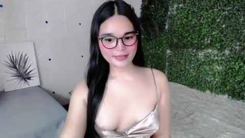 Claire online show from 07/20/26, 01:02