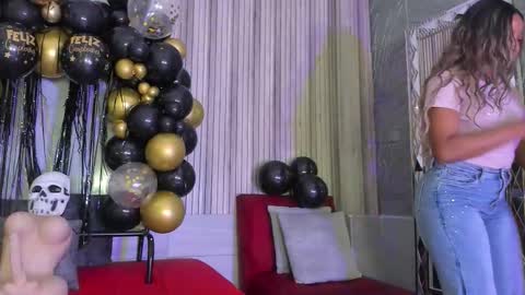 Brianna Chelsea  online show from 10/20/25, 12:05