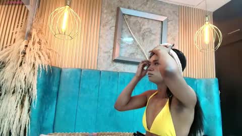 briannyte25 online show from 10/26/25, 01:28