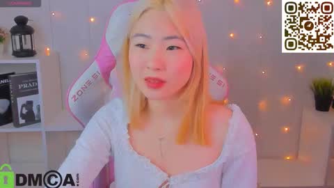 Bridget online show from 11/26/25, 01:39