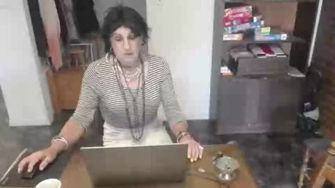 bridgetfouru online show from 11/24/25, 08:19