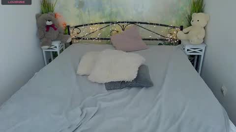 bridgetfoxxy online show from 03/04/25, 12:01