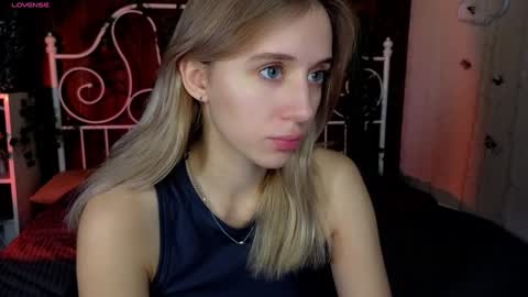 Mary online show from 12/06/24, 07:43