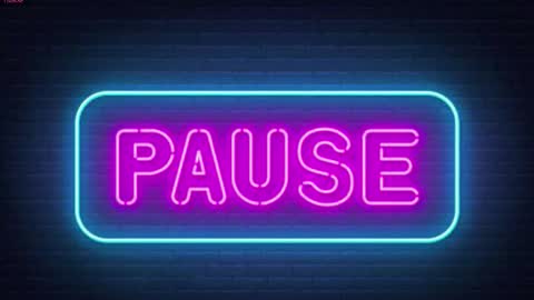 Snapshot of bright_diamonds_054 chatting on 11/26/25, 09:32 Diamonds Girls online show from 11/26/25, 09:32