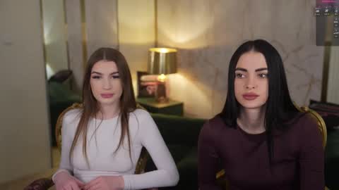 Snapshot of bright_diamonds_054 chatting on 12/03/25, 11:52 Diamonds Girls online show from 12/03/25, 11:52