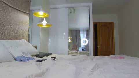 Amina Adelina online show from 01/13/25, 04:07