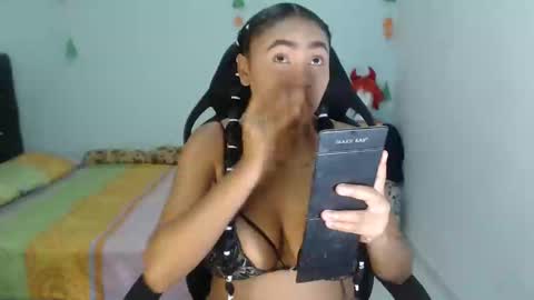 Snapshot of brigitte_6 chatting on 03/11/25, 09:48 brigitte online show from 03/11/25, 09:48