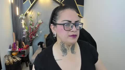 Snapshot of brigittemiller chatting on 03/03/26, 01:12 BRIGITTE online show from 03/03/26, 01:12