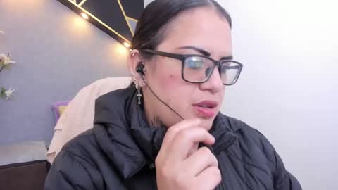 Snapshot of brigittemiller chatting on 04/17/26, 02:14 BRIGITTE online show from 04/17/26, 02:14