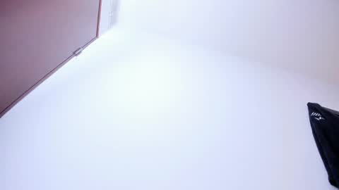 Snapshot of brigittemiller chatting on 04/21/26, 02:51 BRIGITTE online show from 04/21/26, 02:51