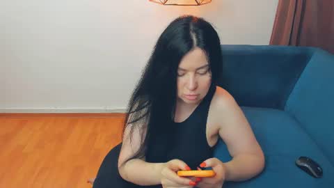 brilliantegirl_ online show from 06/14/26, 07:10